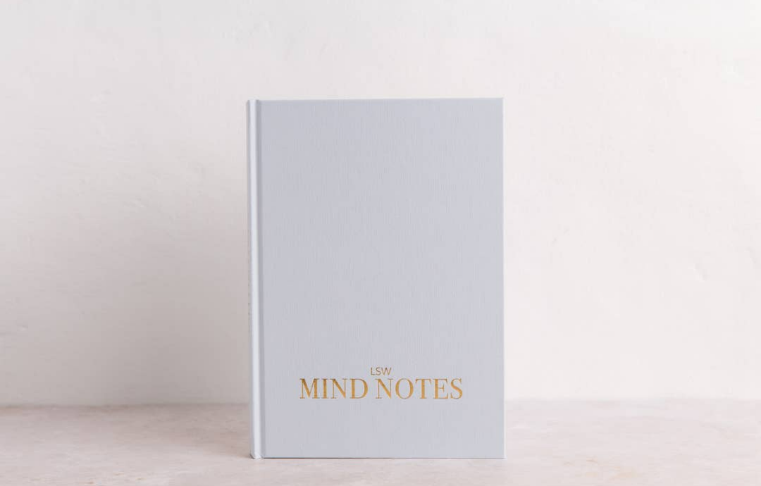 Mind Notes: A daily self care journal